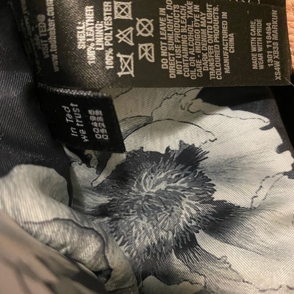 TED BAKER Pink salmon leather Markun Cross Body Bag - Picture 7 of 16